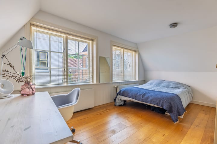 Foto 41 van Middenstraat 78