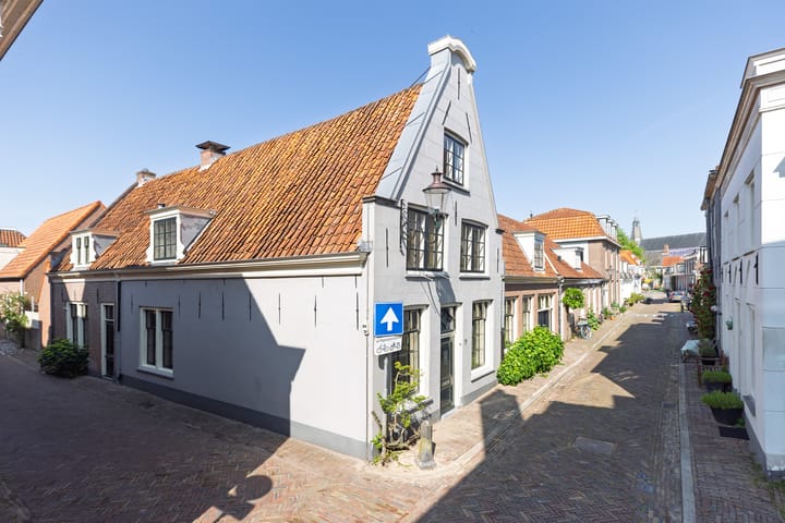 Foto 62 van Middenstraat 78