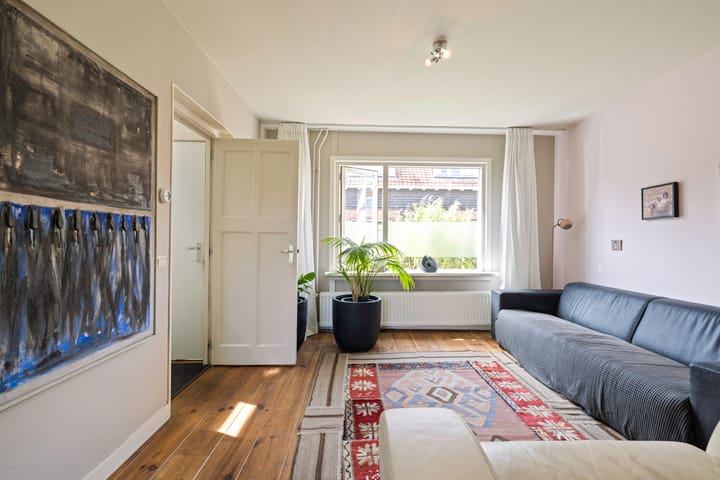 Foto 6 van Distelkruisstraat 4