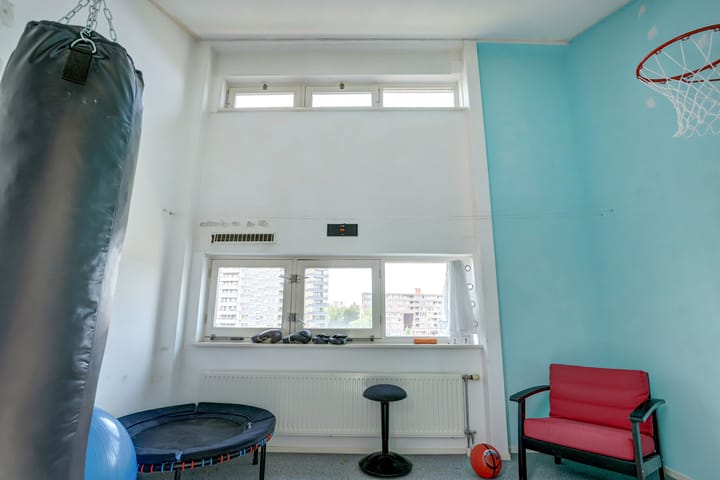 Photo 39 of Eurokade 41