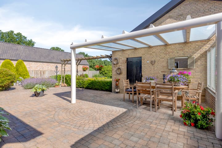 Foto 18 van Neerrijt 3