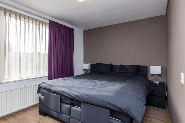 Foto 28 van Burg. Hamersstraat 18