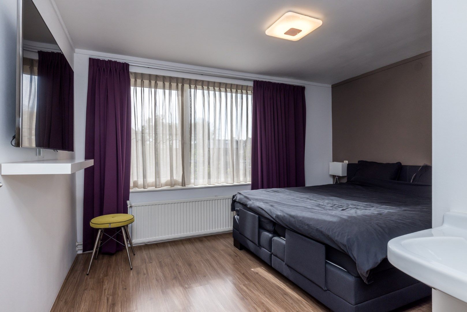 Foto 30 van Burg. Hamersstraat 18