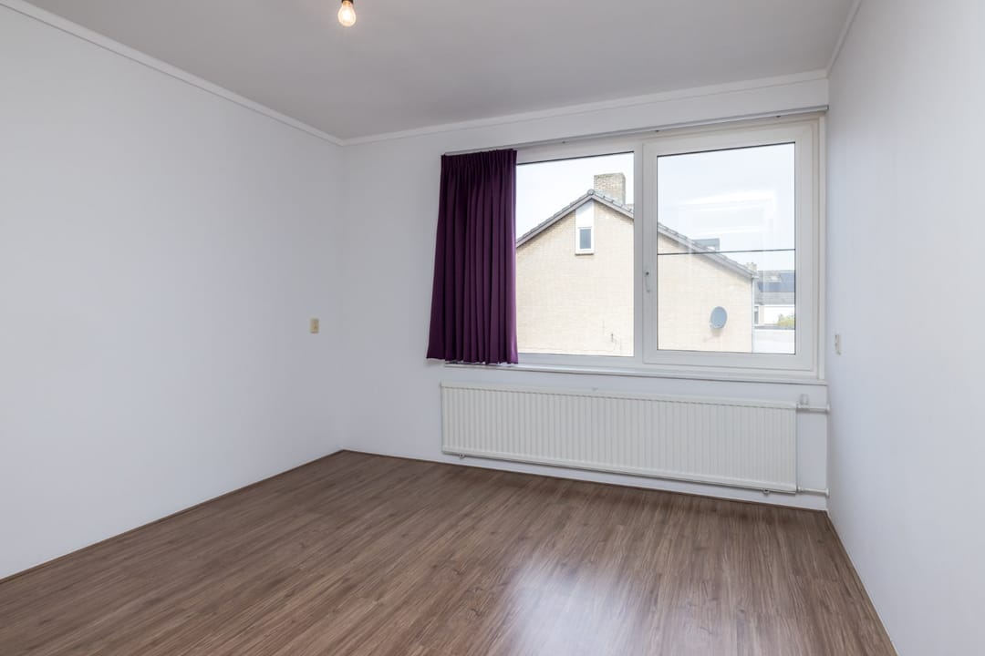 Foto 31 van Burg. Hamersstraat 18