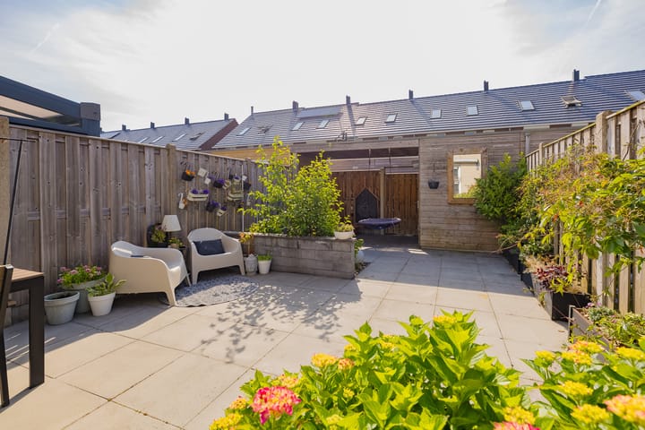 Foto 59 van Midgard 30