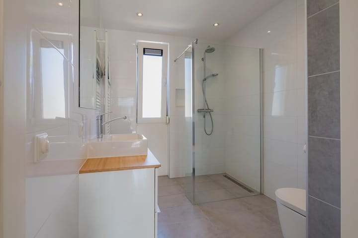 Foto 38 van Midgard 30