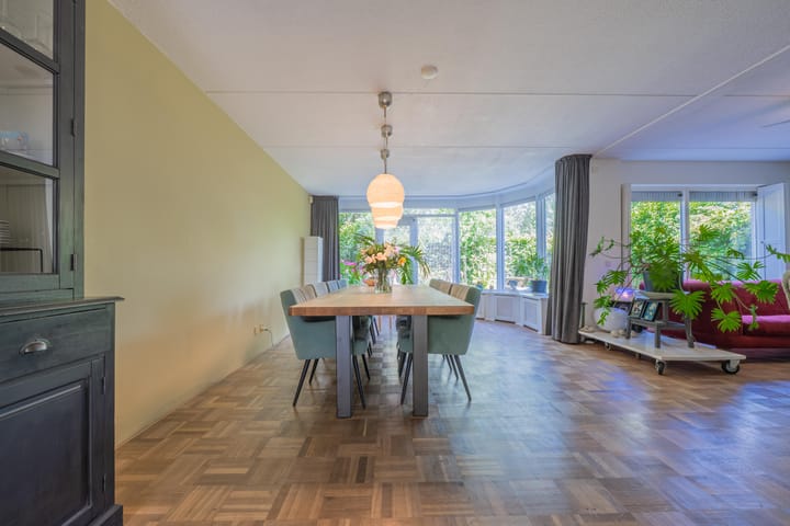 Photo 17 of Bijenstraat 6