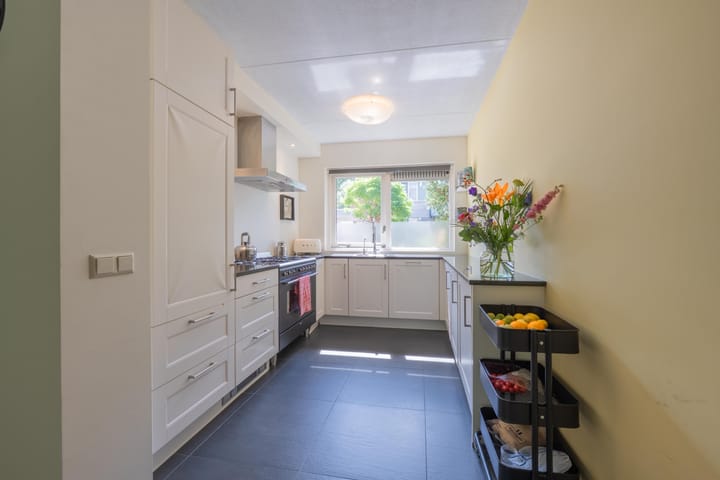 Photo 30 of Bijenstraat 6