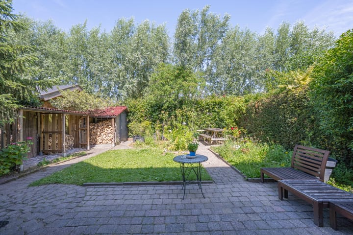 Photo 34 of Bijenstraat 6