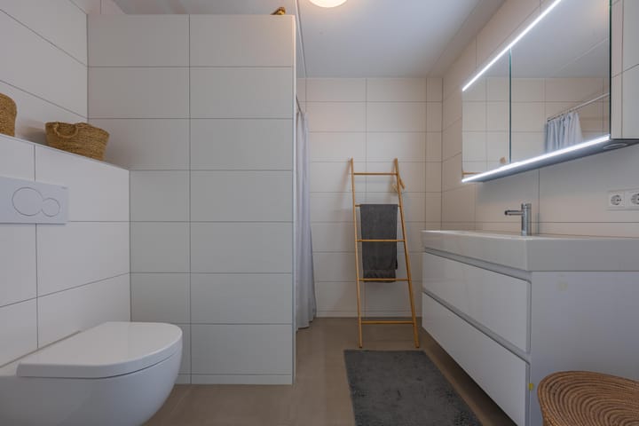 Photo 53 of Bijenstraat 6