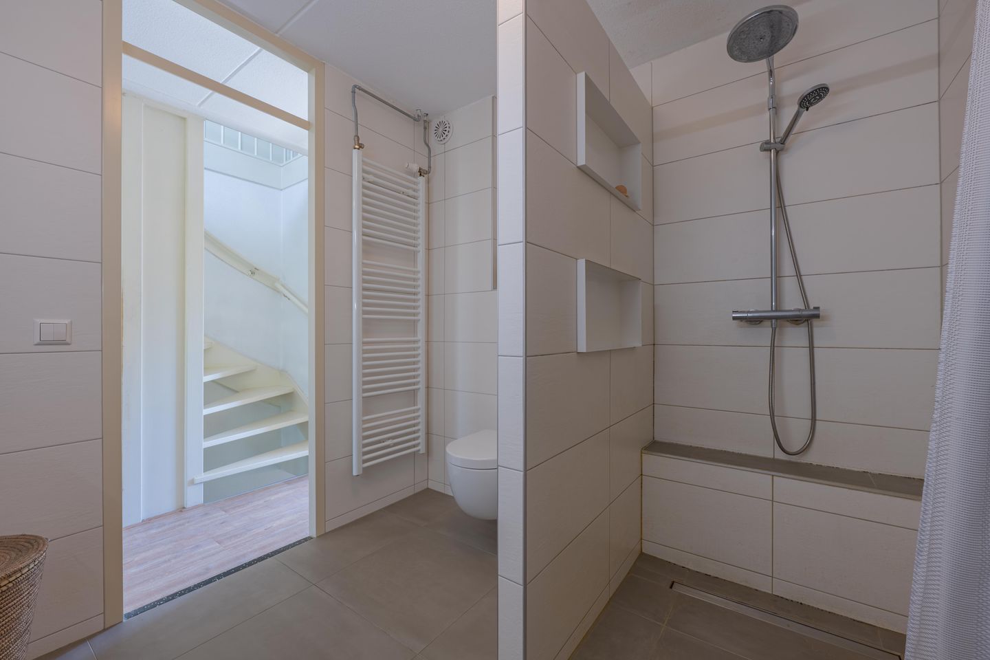 Foto 55 van Bijenstraat 6