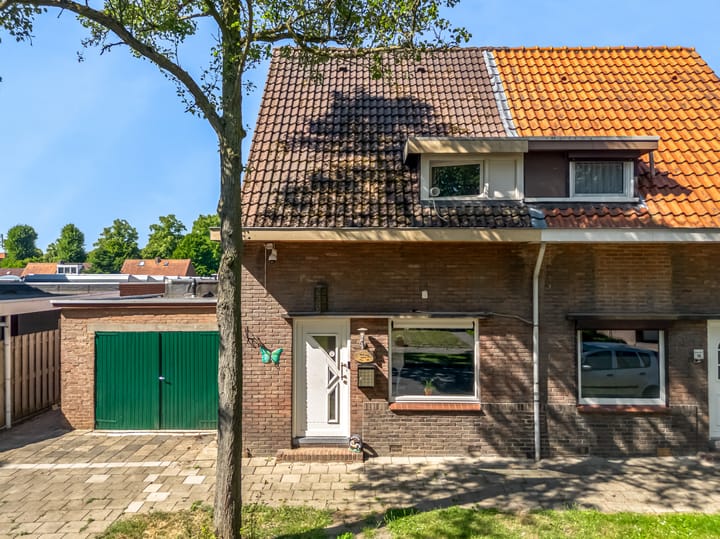 Foto 6 van Esdoornstraat 18