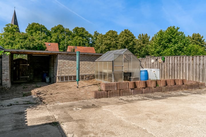 Foto 30 van Esdoornstraat 18