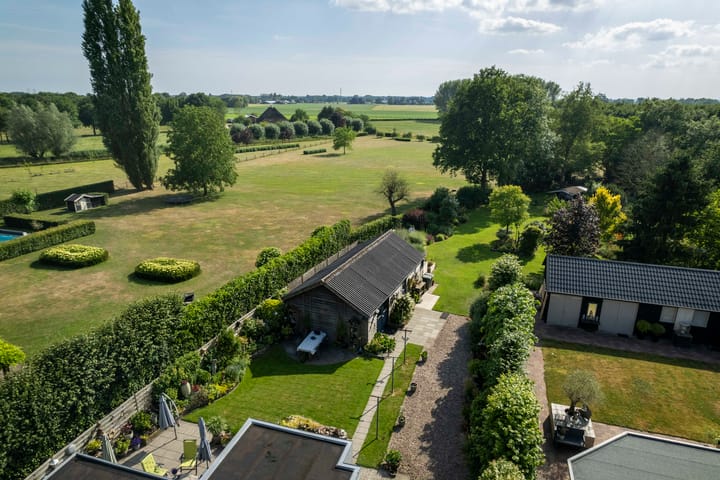 Foto 3 van Dorpsstraat 9