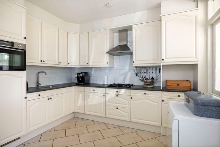 Foto 13 van Dorpsstraat 9