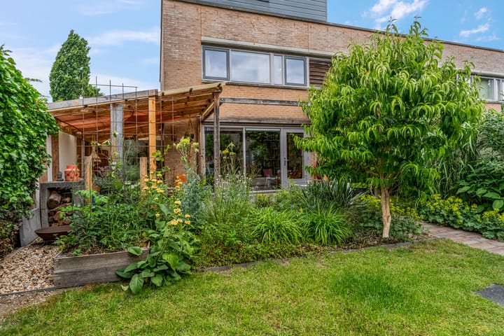 Foto 3 van Rosamundstraat 37