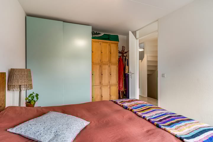 Photo 17 of Rosamundstraat 37