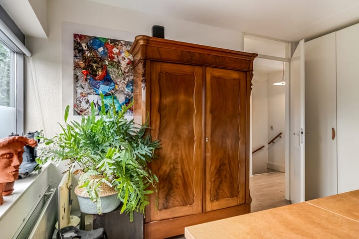 Photo 24 of Rosamundstraat 37