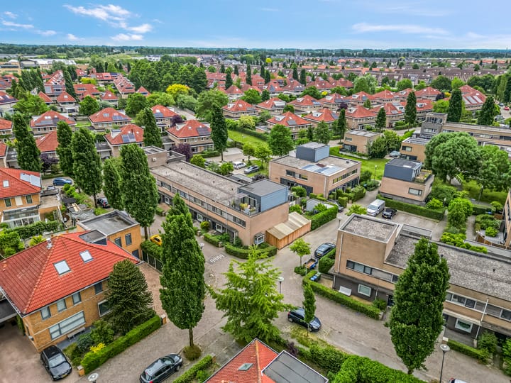 Photo 46 of Rosamundstraat 37