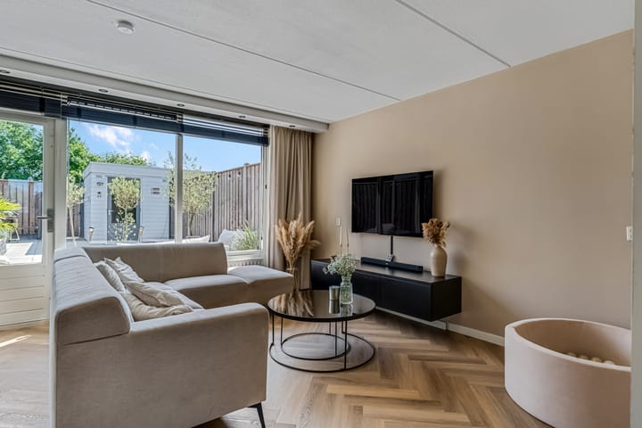 Foto 7 van Woudrichemstraat 137