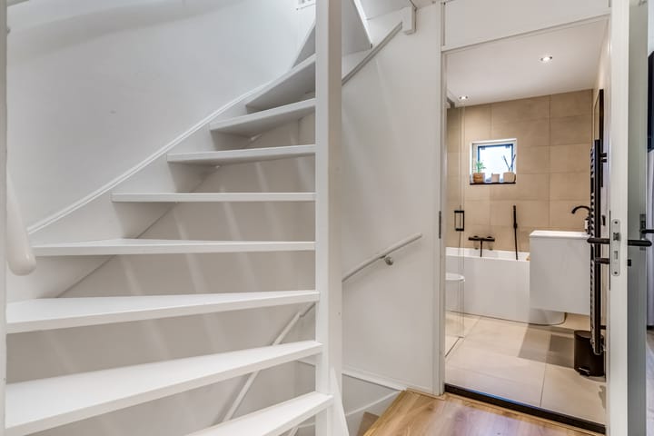 Foto 18 van Woudrichemstraat 137