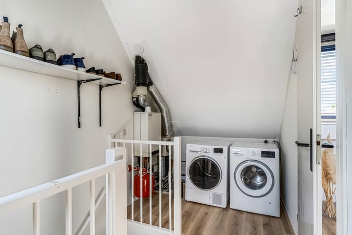 Foto 30 van Woudrichemstraat 137