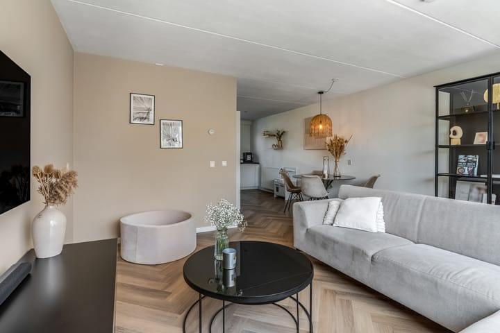 Foto 9 van Woudrichemstraat 137