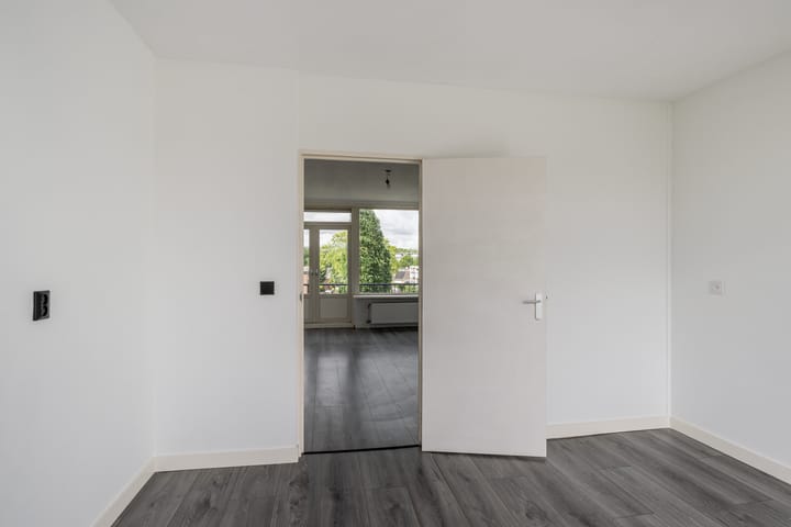 Foto 16 van Dahliastraat 220