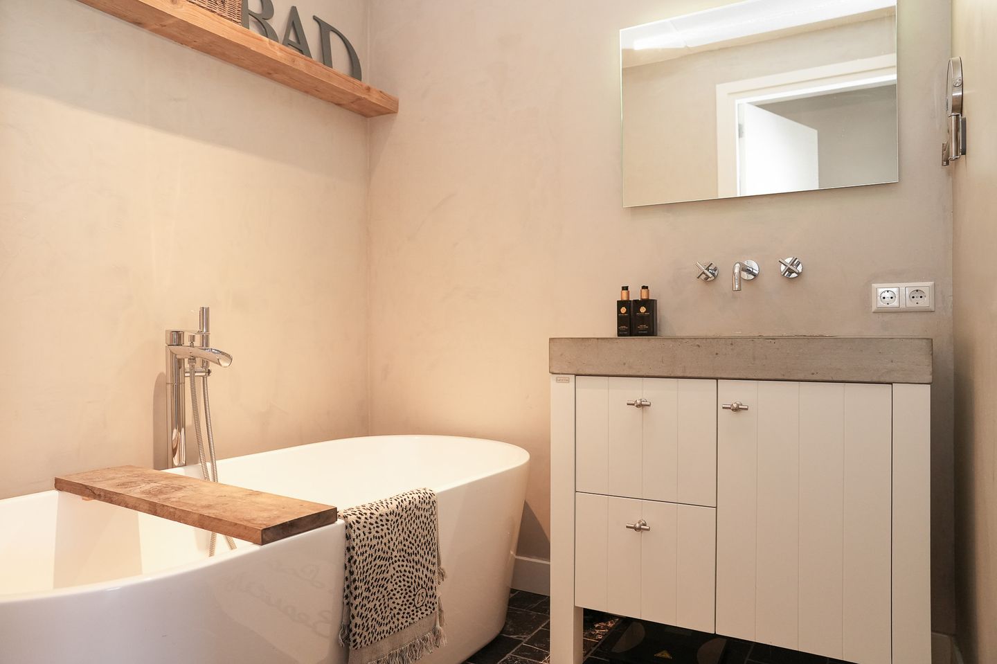 Foto 4 van Meester A Datemalaan 17