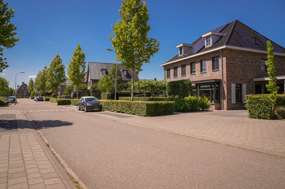 Foto 43 van Meester A Datemalaan 17