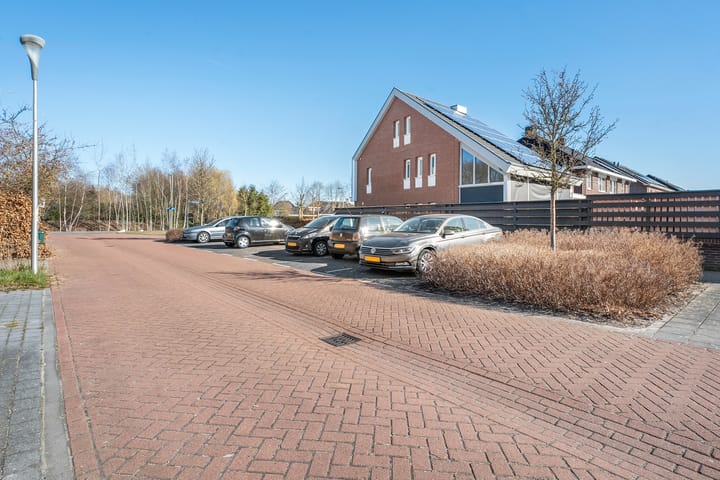 Foto 33 van Moonenlaan 35