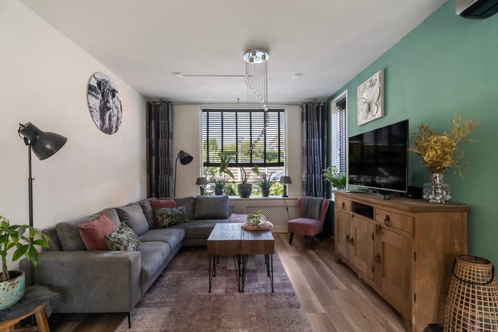 Foto 2 van Begoniastraat 1