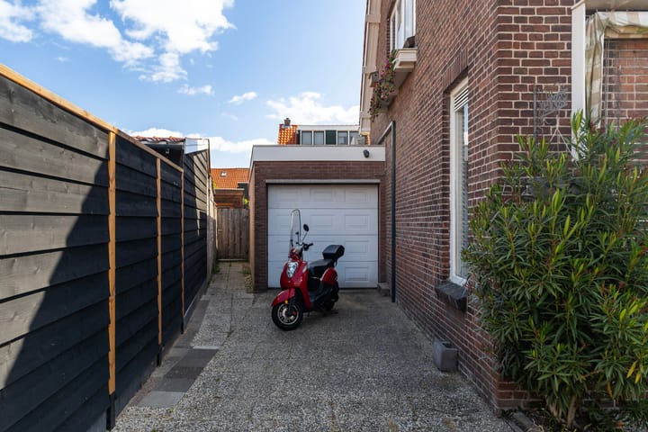 Foto 38 van Begoniastraat 1