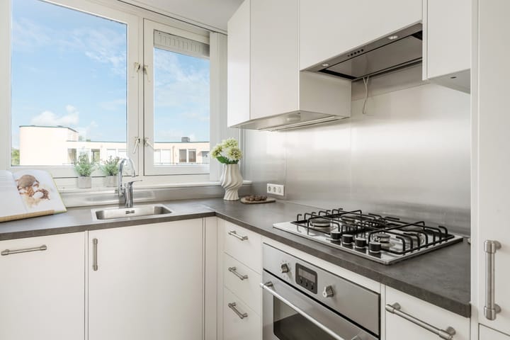 Foto 3 van Aartsbisschop Romerostraat 630