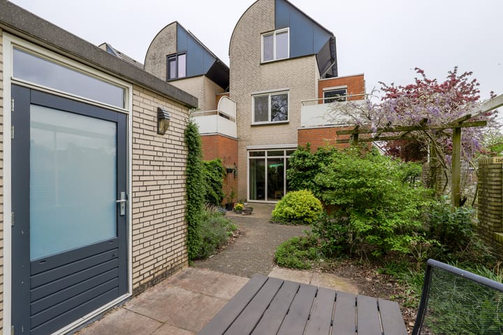 Photo 36 of Ballade 48