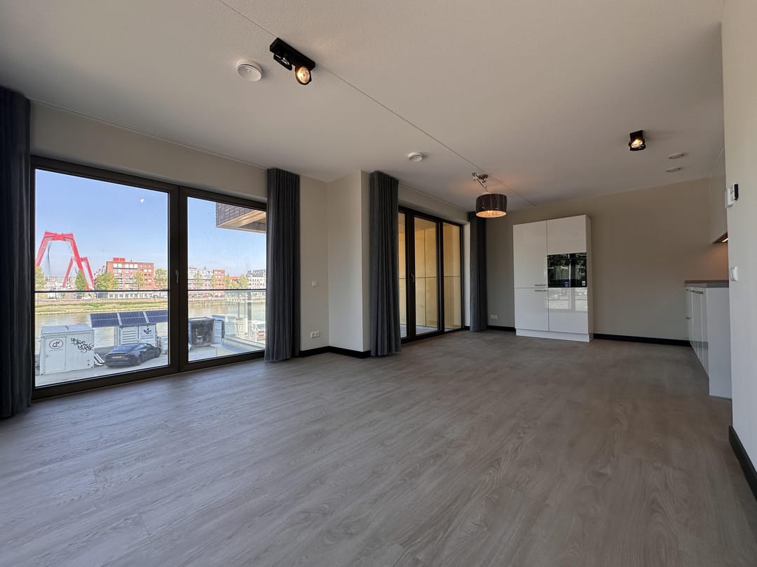 Foto 8 van Oranjeboomstraat 4-G