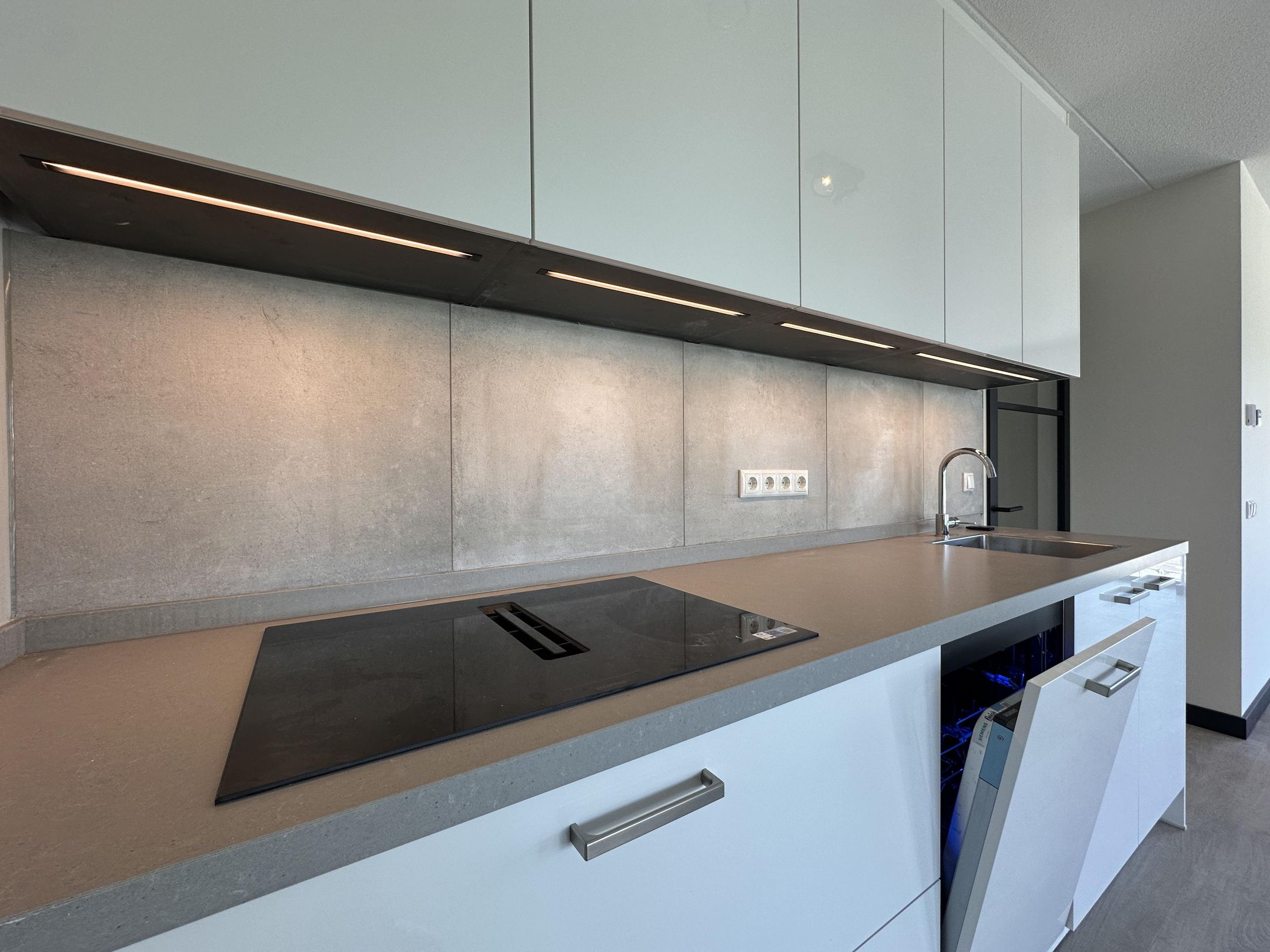 Foto 12 van Oranjeboomstraat 4-G