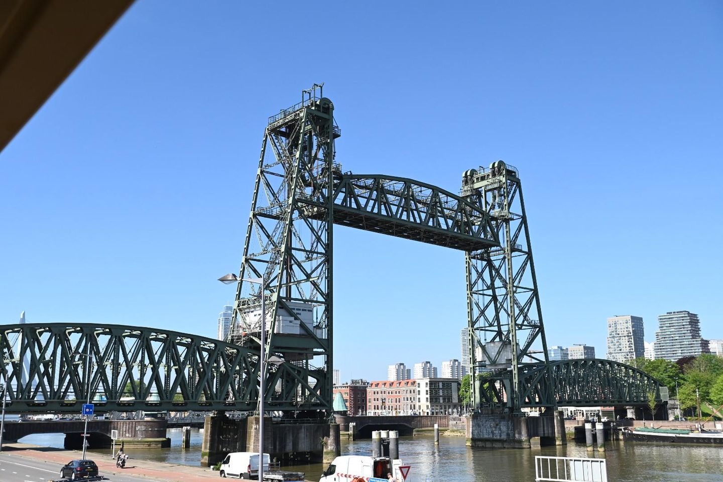 Foto 14 van Oranjeboomstraat 4-G