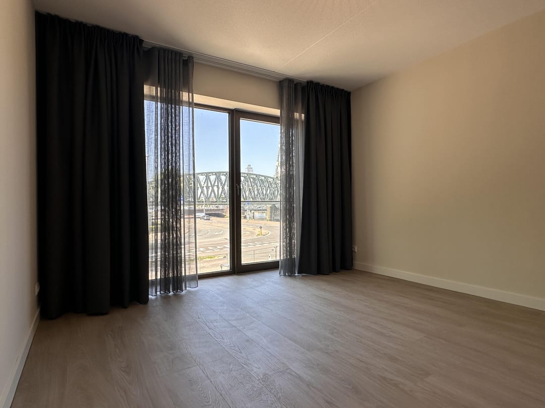 Foto 23 van Oranjeboomstraat 4-G