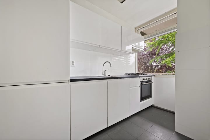 Photo 11 of Prins Hendrikplein 20