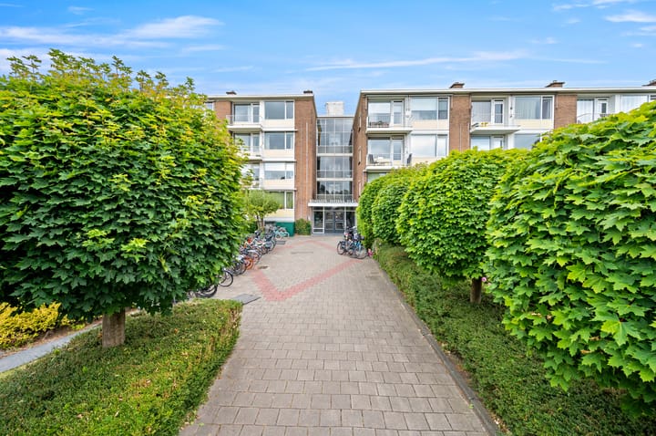 Photo 44 of Prins Hendrikplein 20