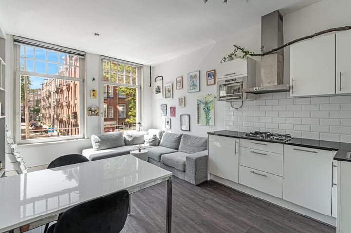 Photo 12 of Pretoriusstraat 28-1V