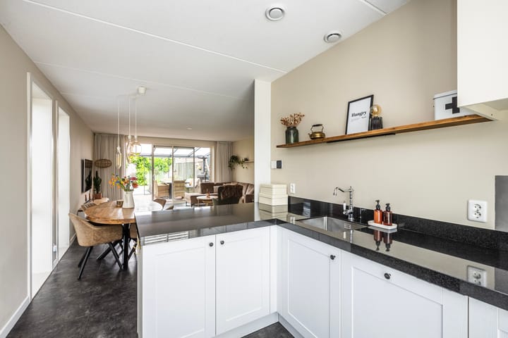 Foto 11 van Rondeelstraat 24