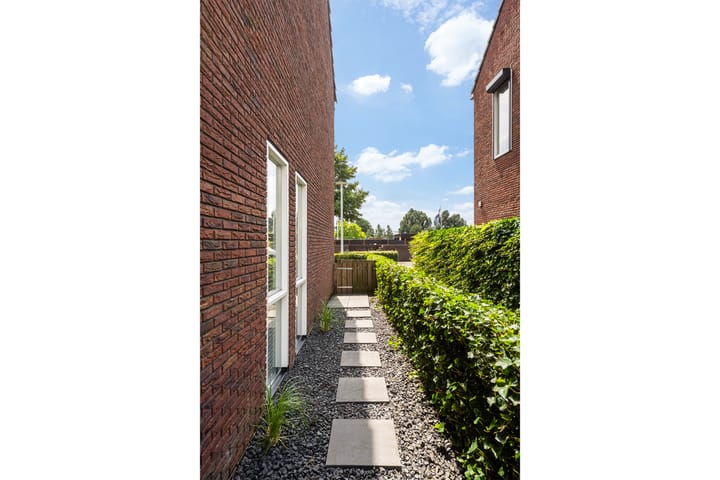 Foto 33 van Rondeelstraat 24