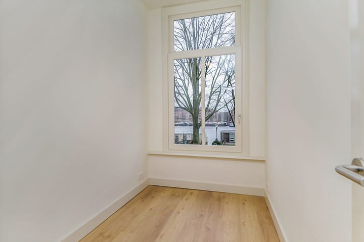 Foto 24 van Weesperzijde 95-H