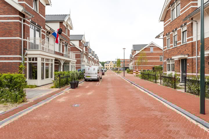 Foto 76 van Elisabeth van Brunswijklaan 8