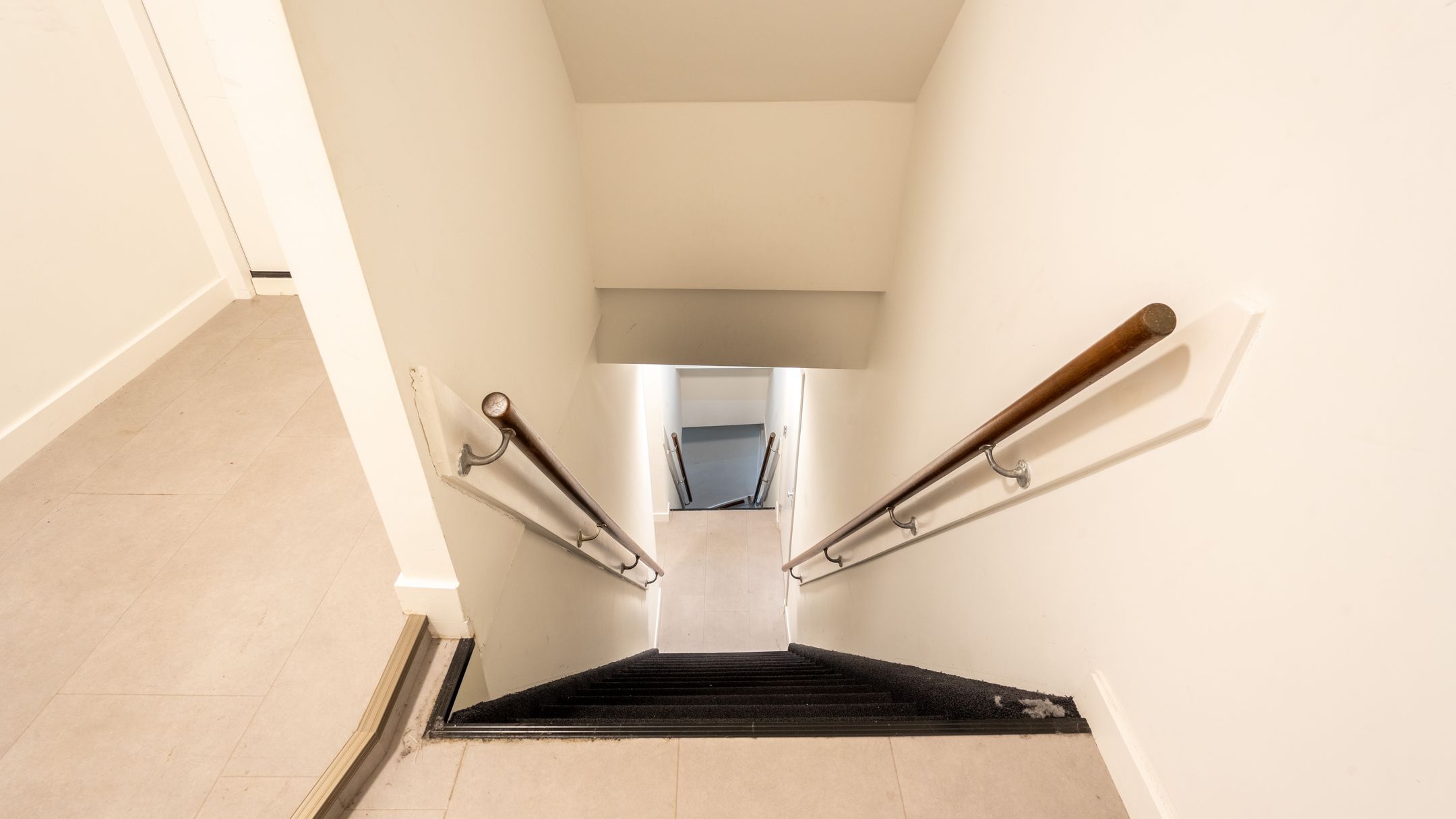 Foto 12 van Haarlemmerstraat 313-E