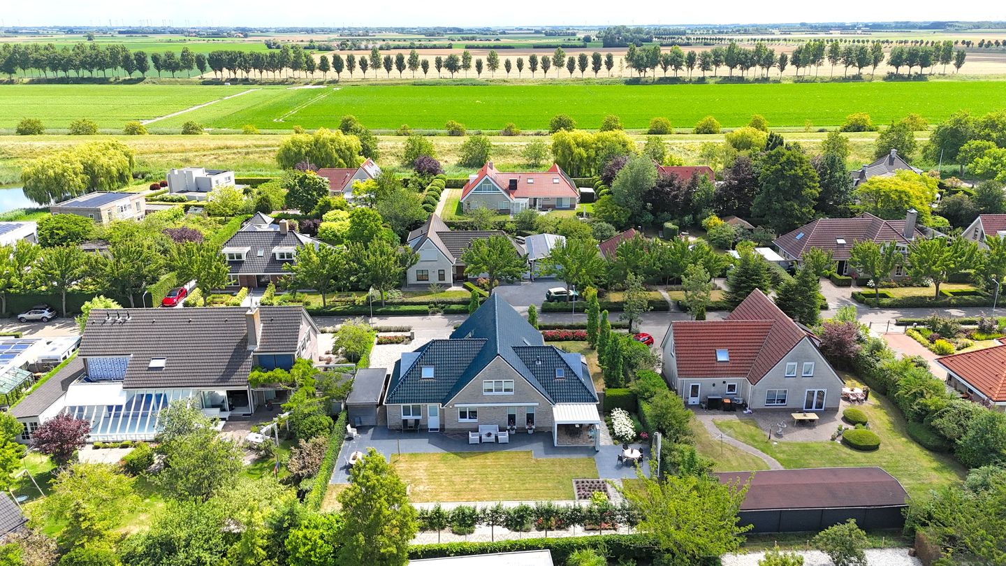 Photo 5 of Charlotte de Bourbonlaan 7