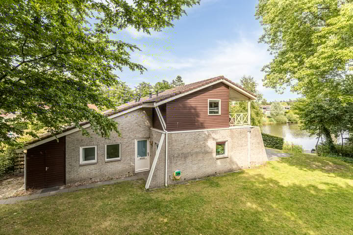 Foto 45 van Heuvelweg 2