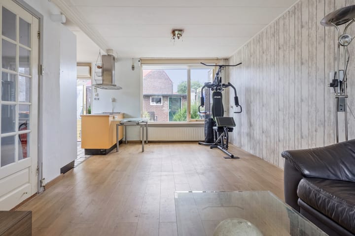 Foto 10 van Van der Poelstraat 29